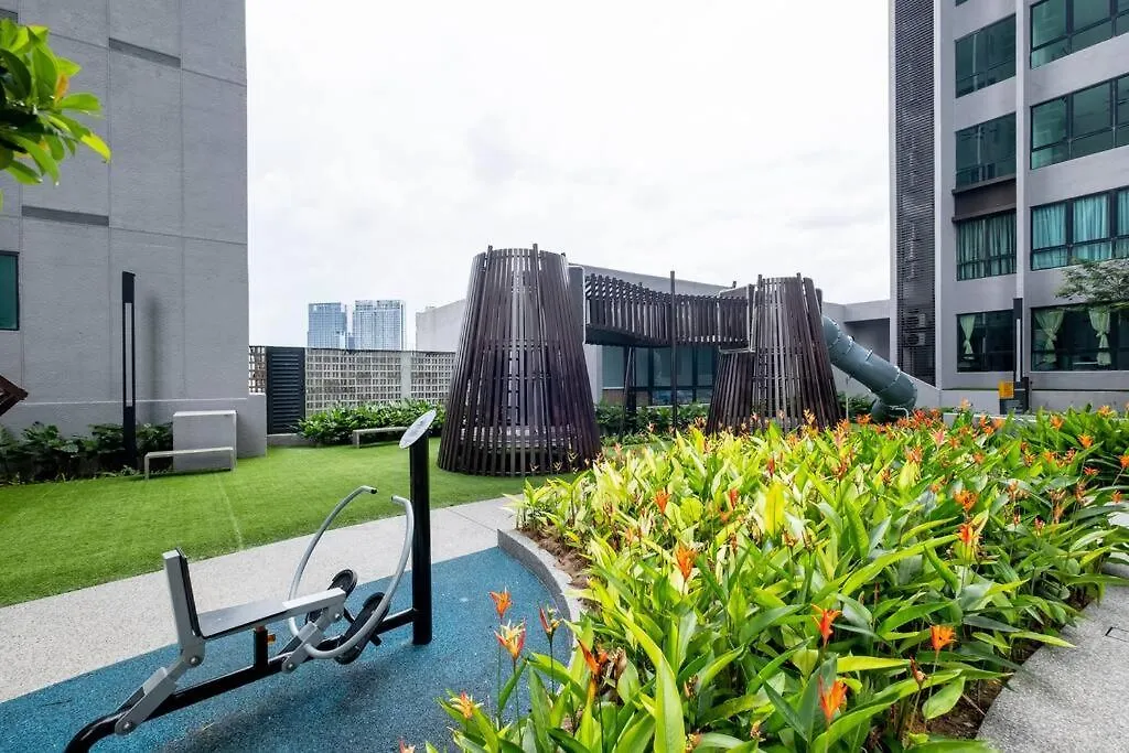 The Natural Nook Cubic Botanical Massage Chair Kuala Lumpur